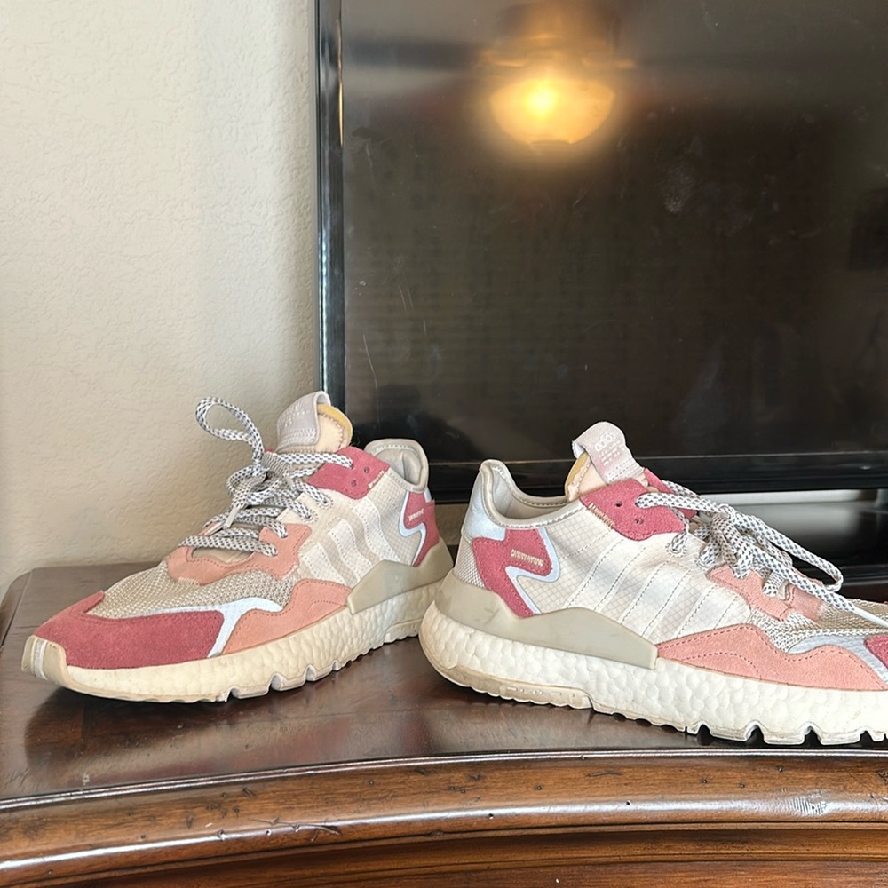 Pink foreign rare adidas sneakers
